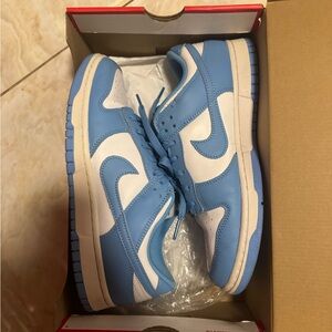 Nike dunk retro university blue